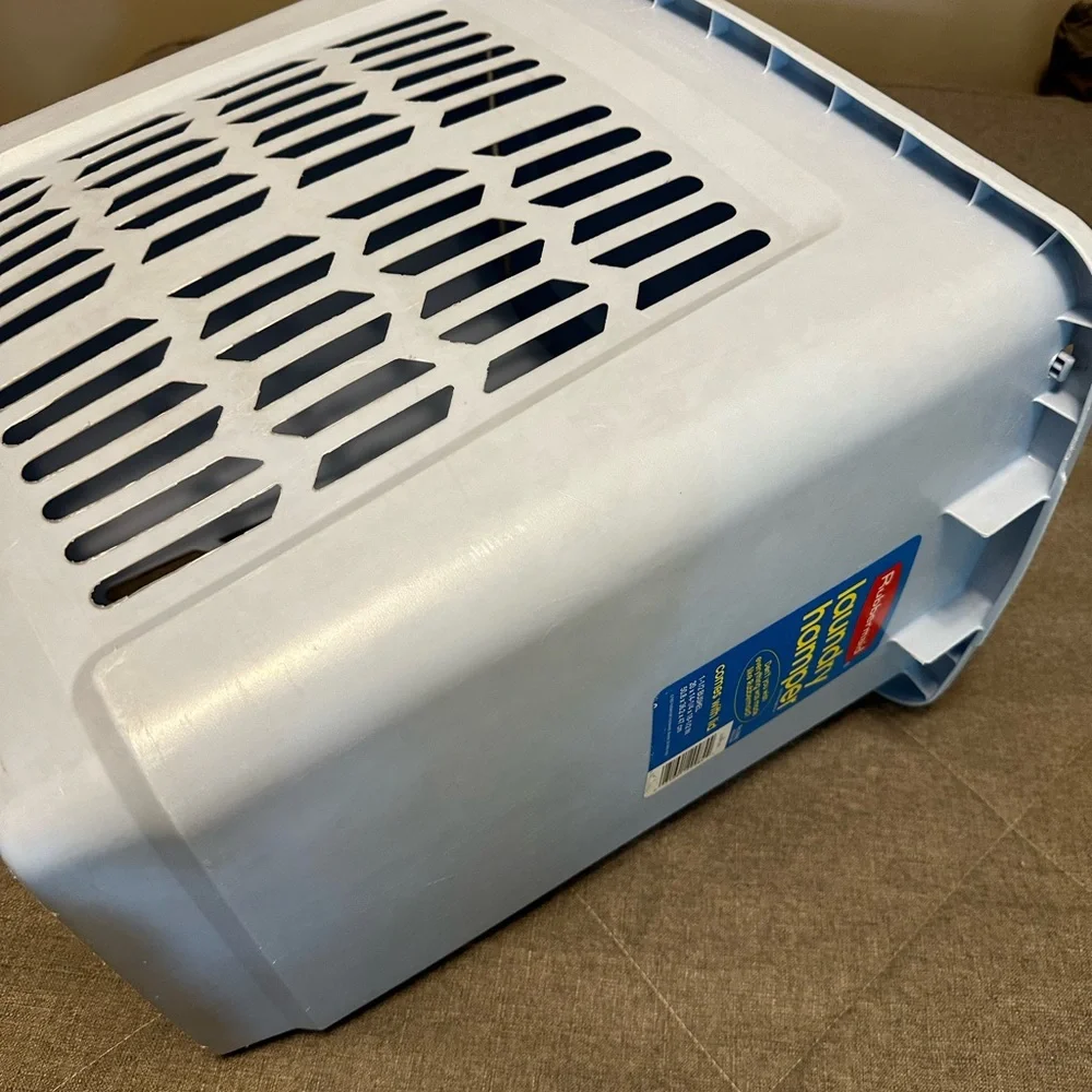 Vintage Rubbermaid Blue Lid Laundry Hamper Basket Retro 90s EUC